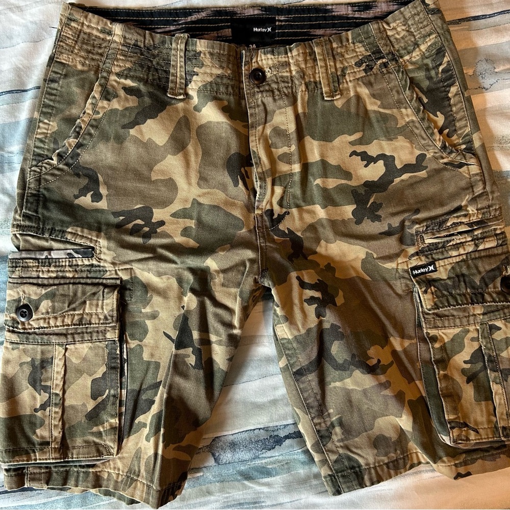 Hurley Men's Camouflage Cargo Shorts